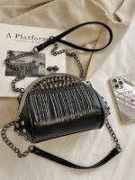 Women's Large Capacity Faux Leather Fringe Crossbody Bag - Image 7